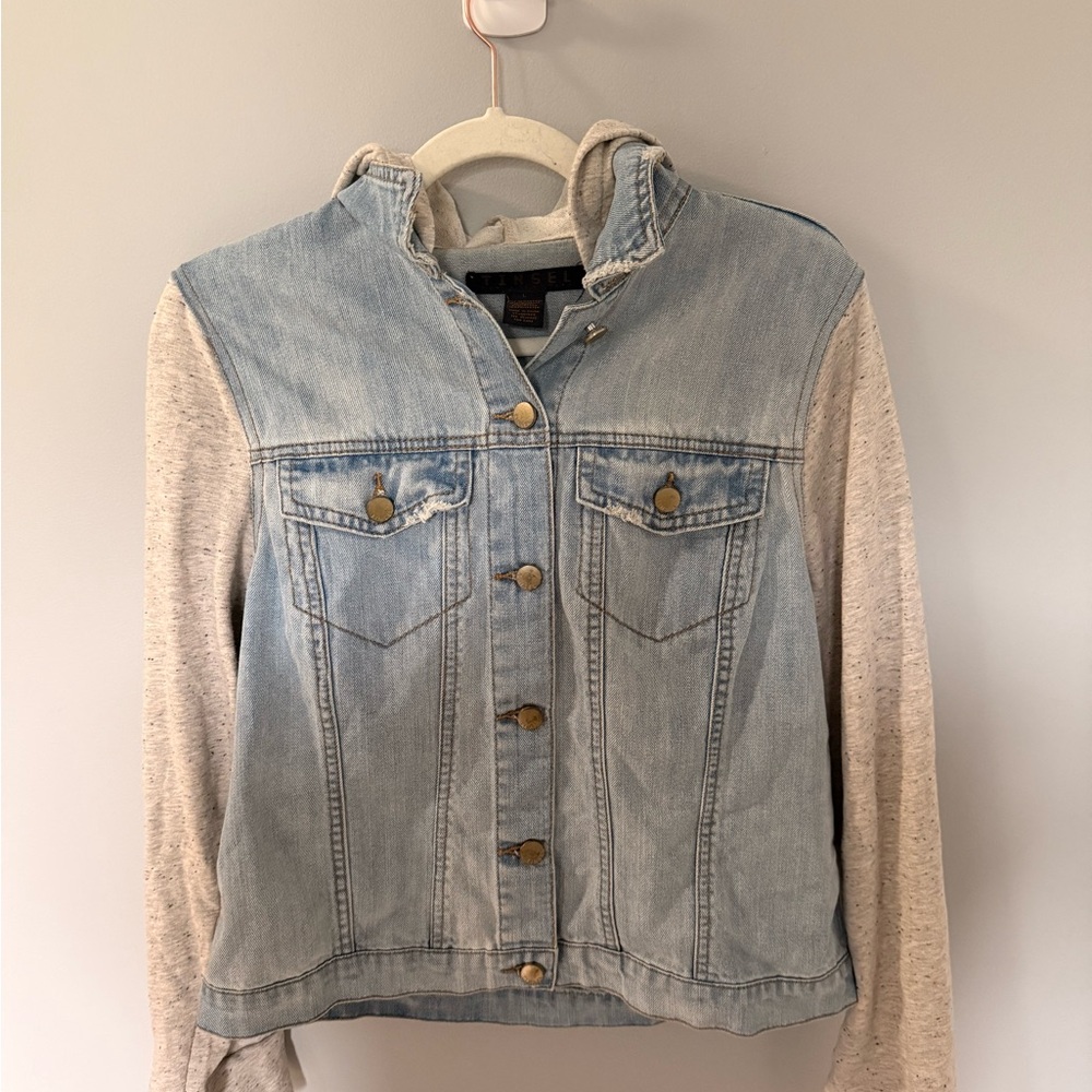Light Blue Denim Jacket with Cream Hoodie Sleeves